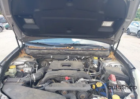 2011 Subaru Outback 2.5I Limited z USA, uszkodzony, nr VIN 4S4BRBKC6B3366088